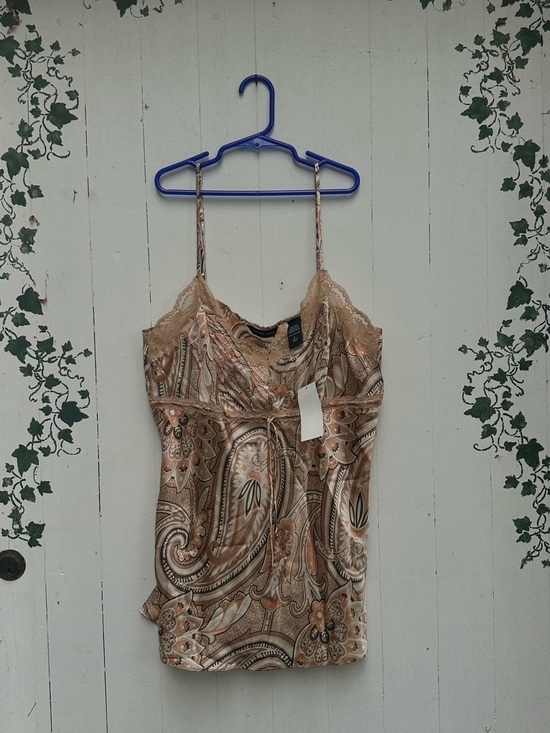 New York & Company Tops - NWT Y2K New York & Co Brown & Peaxh Paisley Lace-Trim 100% Silk Cami Tank Top